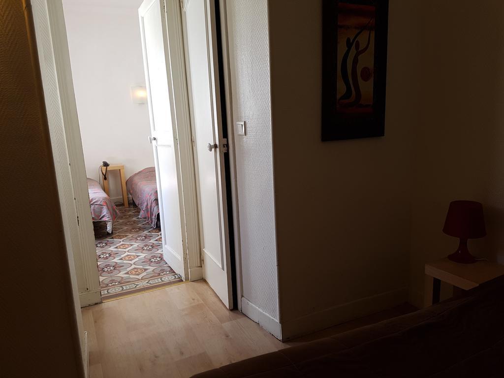 Hotel Des Poetes Avec Parking Sur Reservation Béziers Kültér fotó