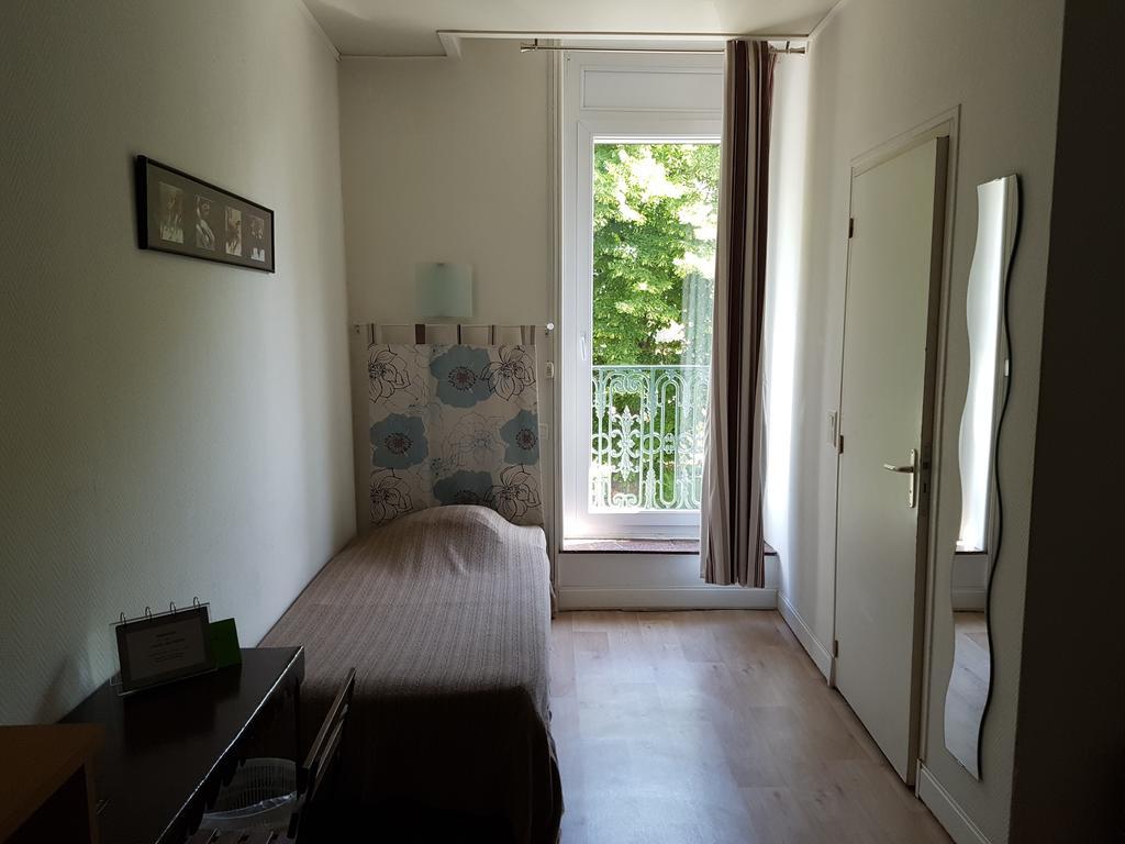 Hotel Des Poetes Avec Parking Sur Reservation Béziers Kültér fotó